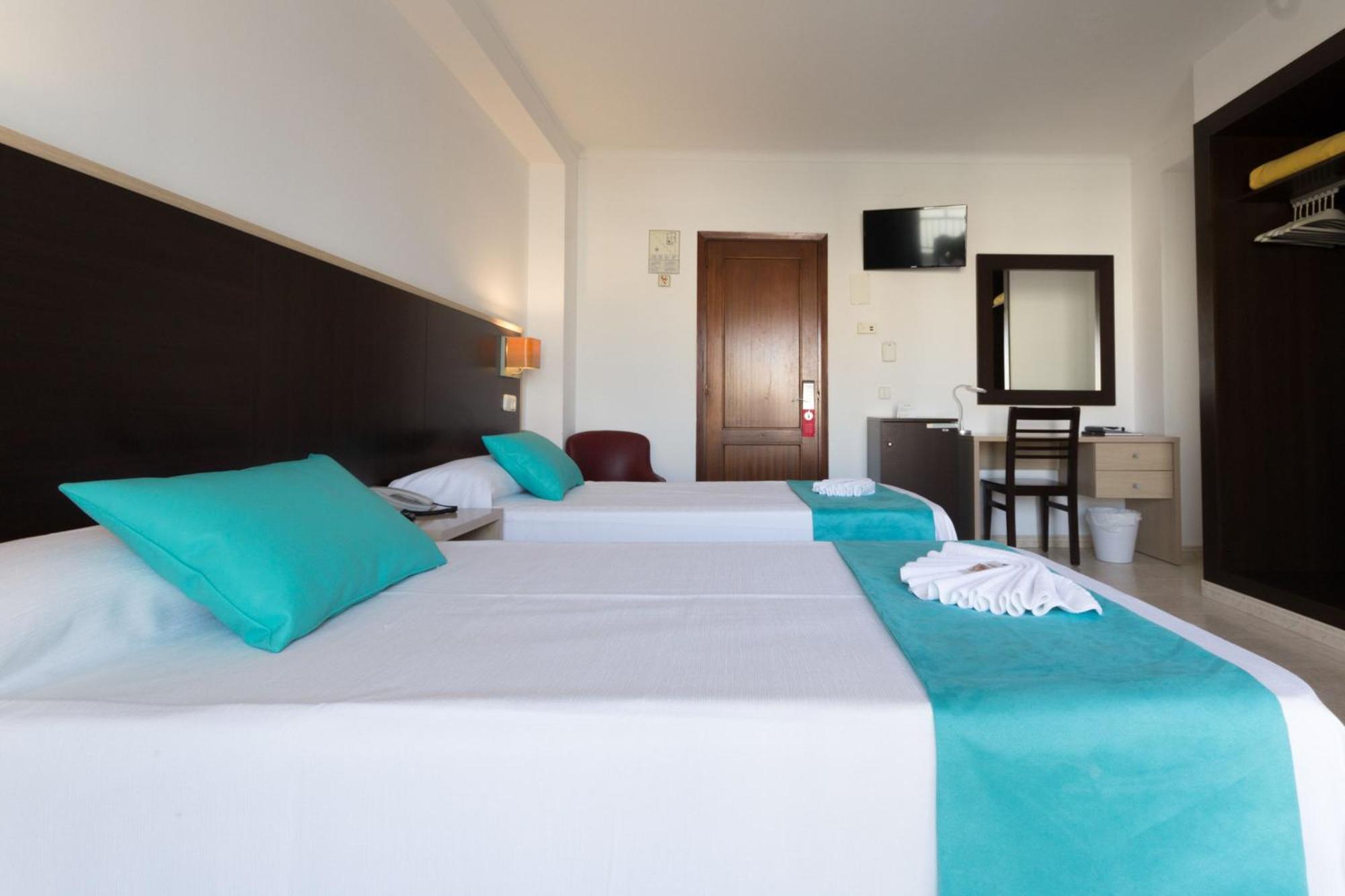 Hotel Orosol By Typic Hotels San Antonio  Exterior photo