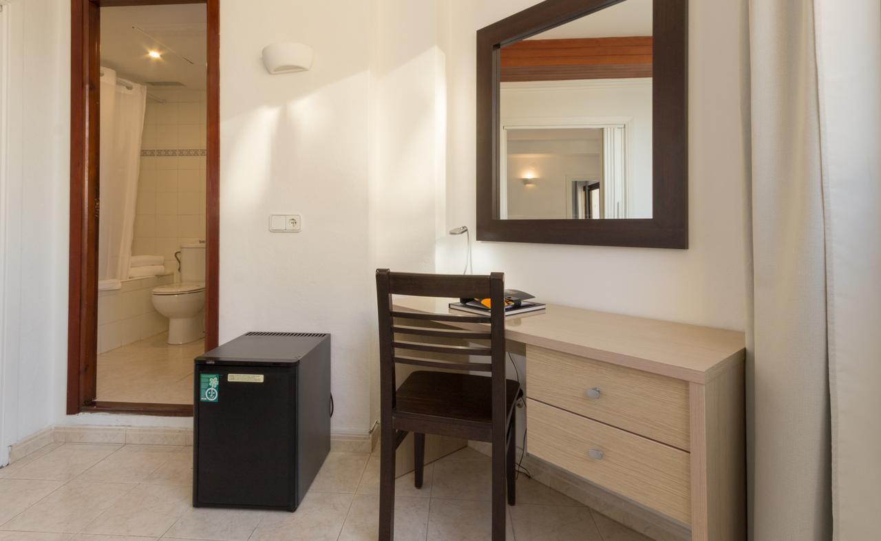 Hotel Orosol By Typic Hotels San Antonio  Exterior photo