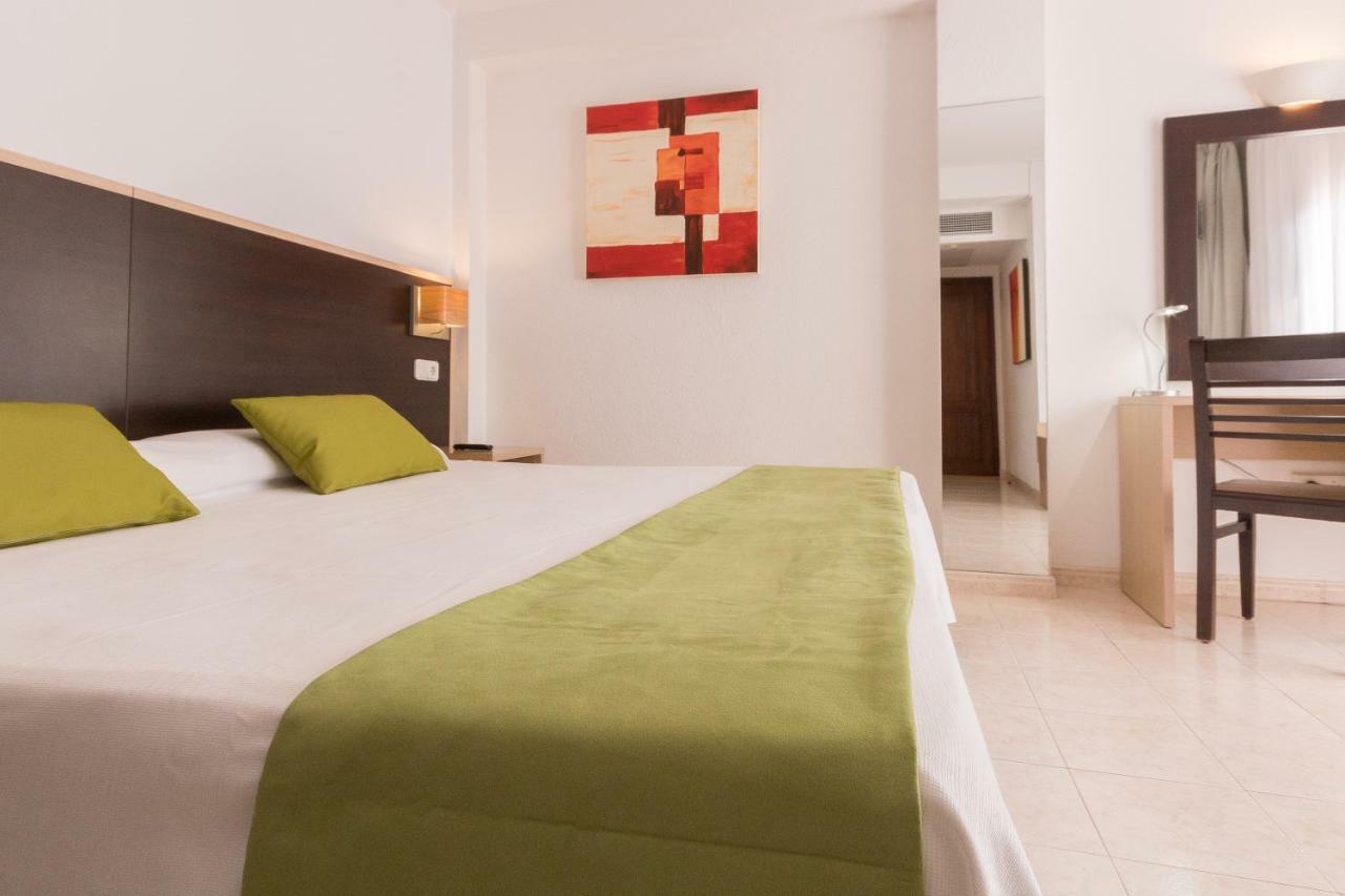 Hotel Orosol By Typic Hotels San Antonio  Exterior photo